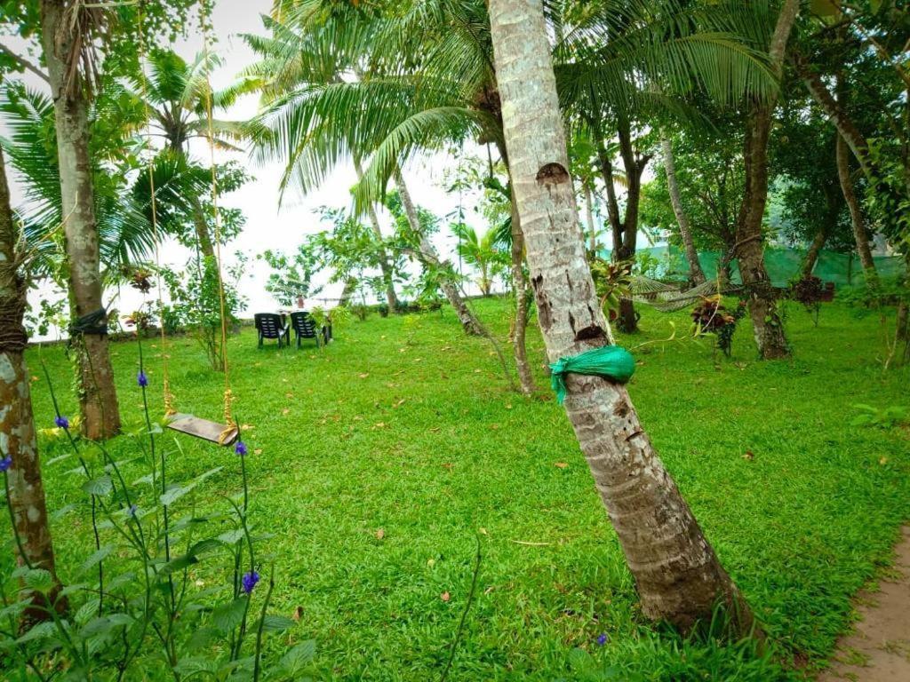 Ashtamudivillas Kollam Exteriér fotografie