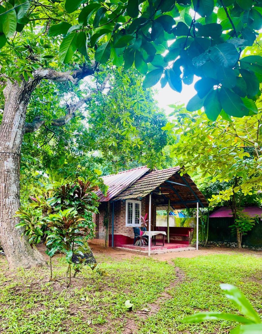 Ashtamudivillas Kollam Exteriér fotografie