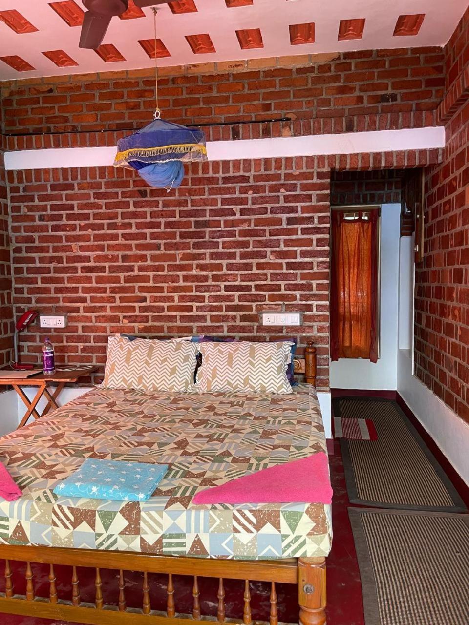 Ashtamudivillas Kollam Exteriér fotografie