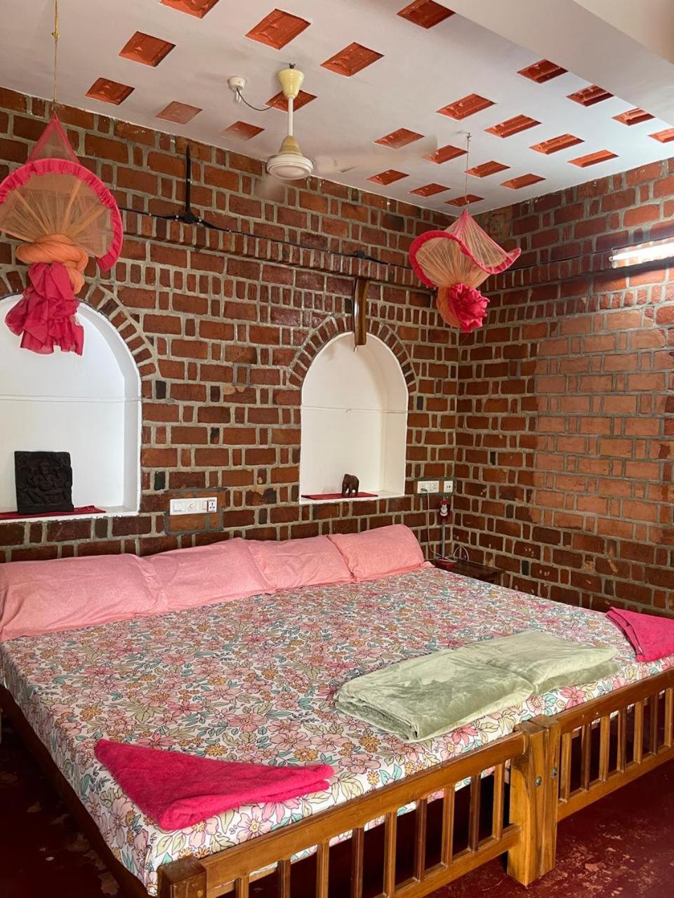 Ashtamudivillas Kollam Exteriér fotografie