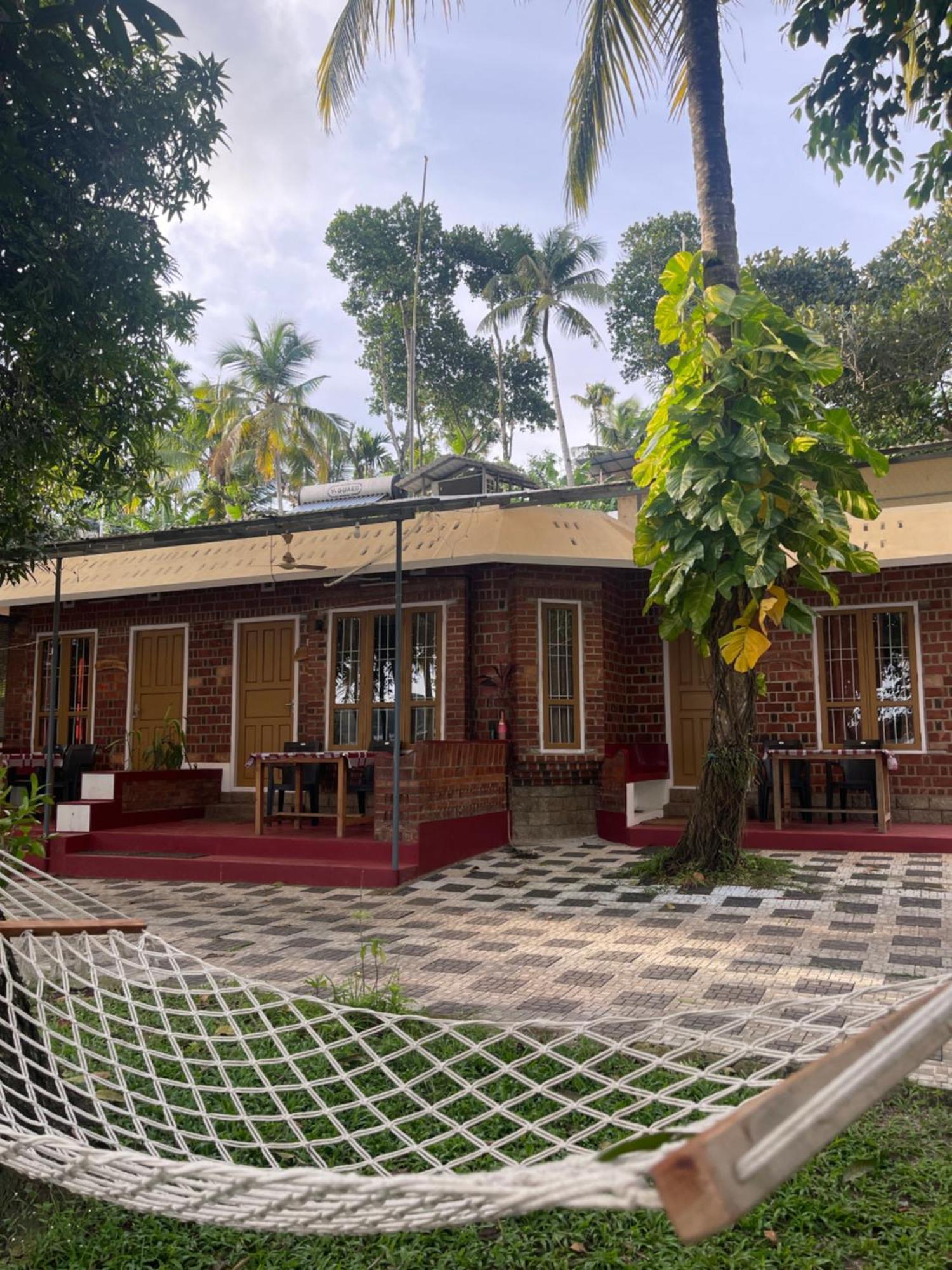 Ashtamudivillas Kollam Exteriér fotografie